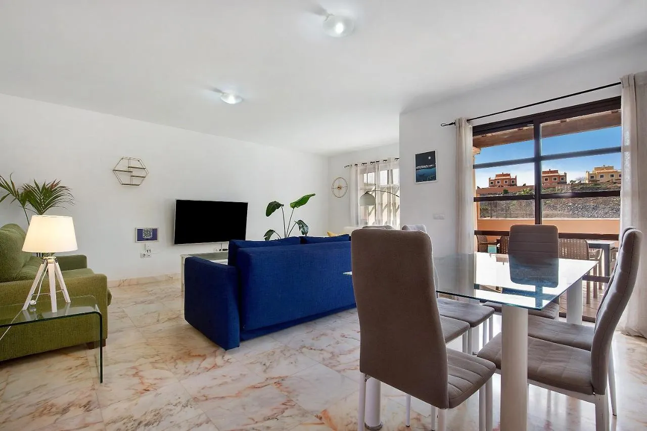Villa Paraiso La Oliva 0*,